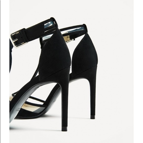 ZARA PLEXI BLACK SUEDE CLEAR VINYL ANKLE STRAPPY STILETTO HEELS POINTED TOE 8 - Picture 7 of 9